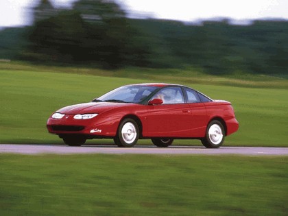 2001 Saturn SC 5