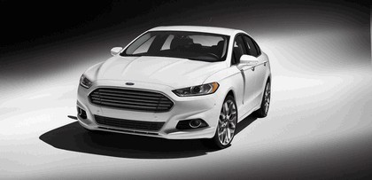 2012 Ford Fusion 24
