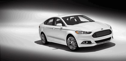 2012 Ford Fusion 28