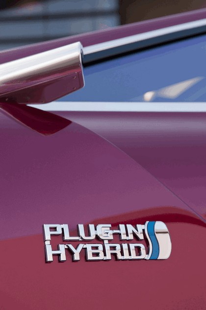 2012 Toyota NS4 Plug-in Hybrid concept 15