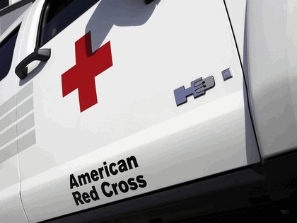 2006 Hummer H3 American Red Cross 9