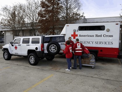 2006 Hummer H3 American Red Cross 10