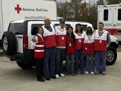 2006 Hummer H3 American Red Cross 12