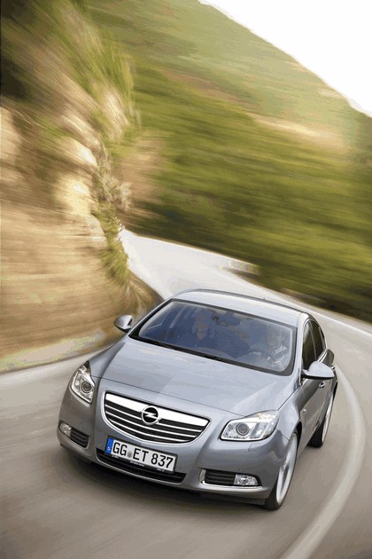 2012 Opel Insignia BiTurbo CDTI 8