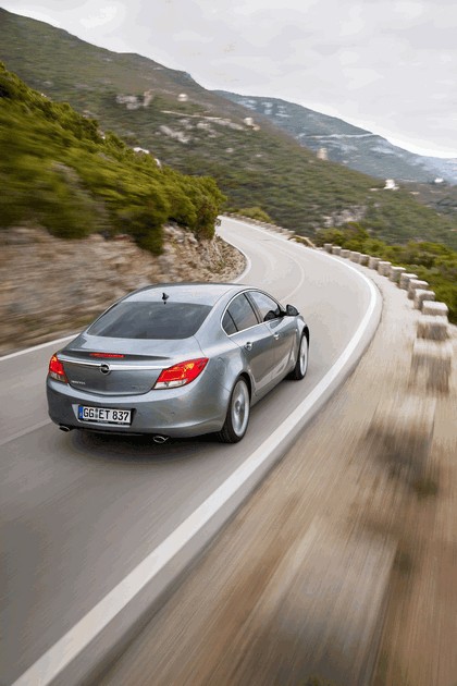 2012 Opel Insignia BiTurbo CDTI 11