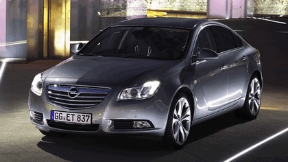 2012 Opel Insignia BiTurbo CDTI 18