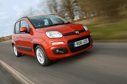 2012 Fiat Panda - UK version 18