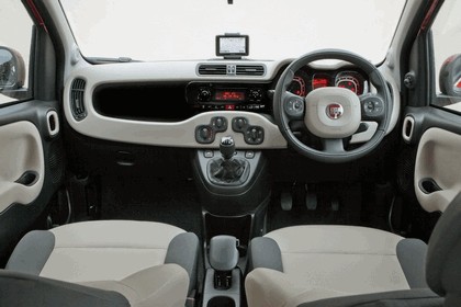 2012 Fiat Panda - UK version 35