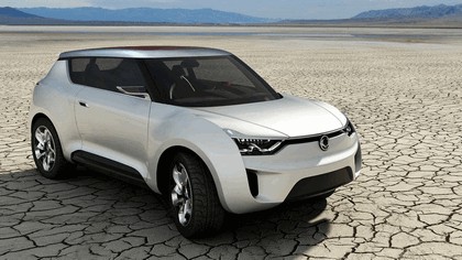 2012 SsangYong XIV-2 concept 6