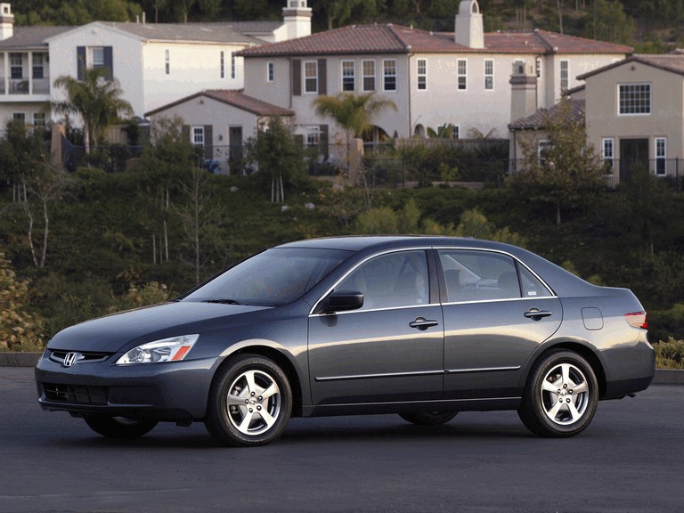 2005 Honda Accord Hybrid - USA version 338111