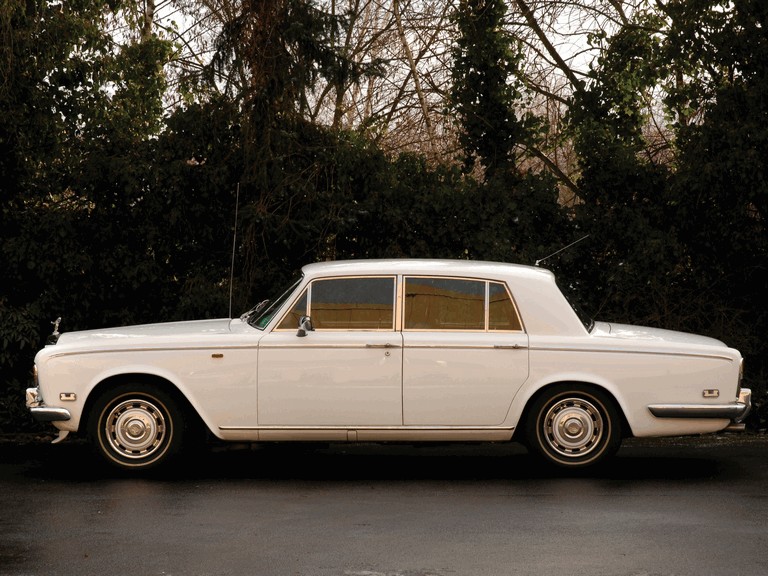 RollsRoyce Silver Shadow Convertible Classic Cars for Sale  Classic Trader