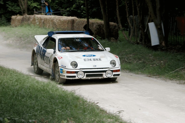 Ford rs200 ралли