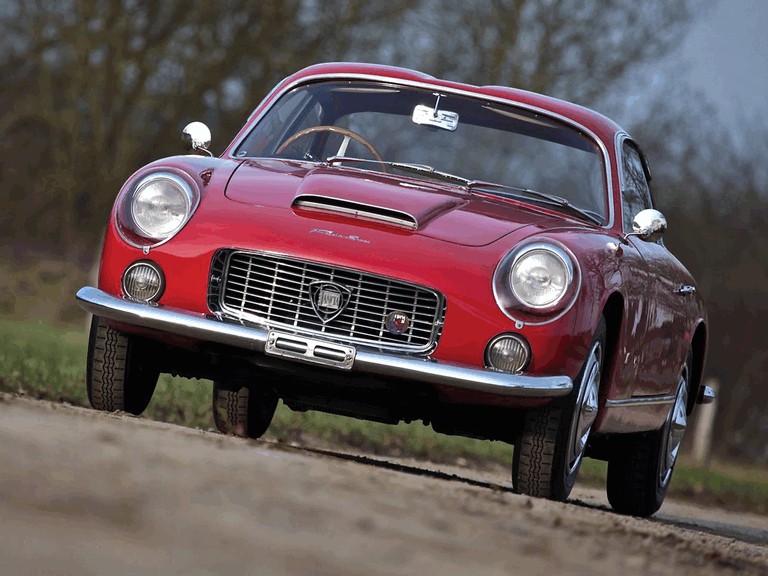 Lancia Flaminia 1970 седан