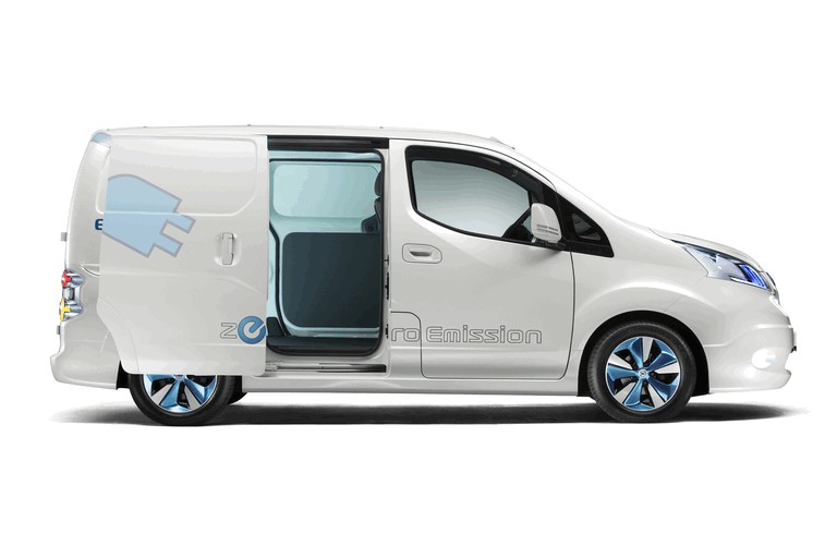 2012 Nissan e-NV200 Van concept 359112