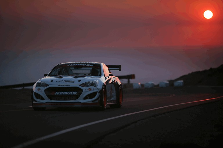 2012 Hyundai Genesis coupé - Pikes Peak 362299