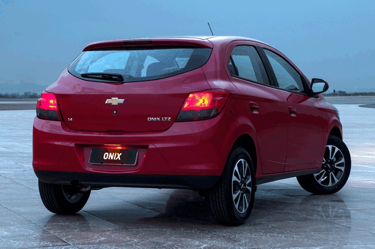 2012 Chevrolet Onix - Free high resolution car images