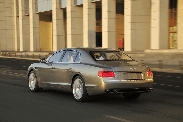 Bentley flying spur 2013