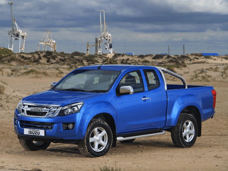 2013 Isuzu KB 300 Extended Cab 377427