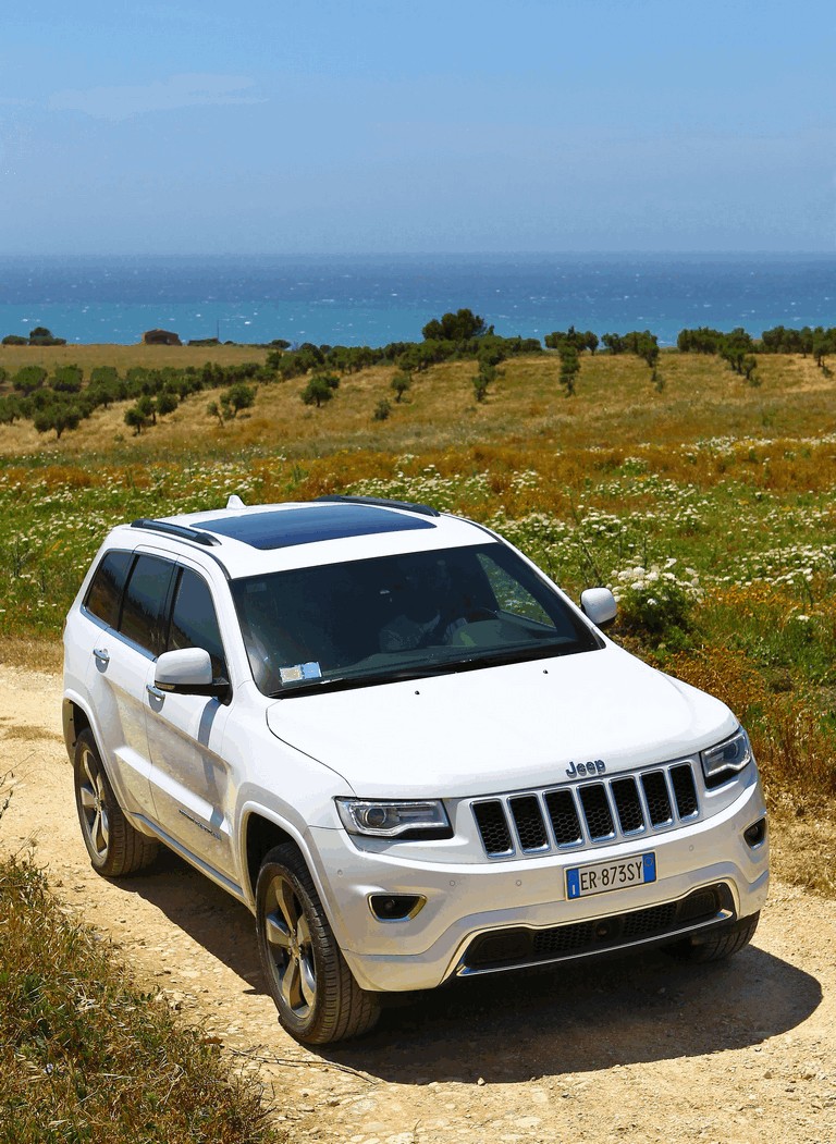 2013 Jeep Grand Cherokee Overland - Europe version 385198