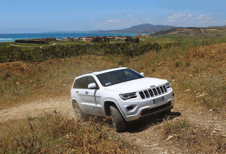 2013 Jeep Grand Cherokee Overland - Europe version 385202