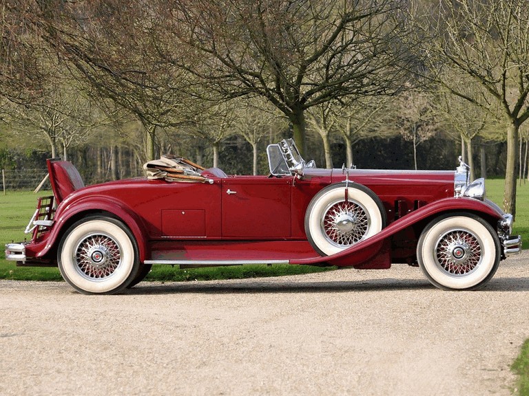 1930 Packard Deluxe Eight roadster by LeBaron 390331