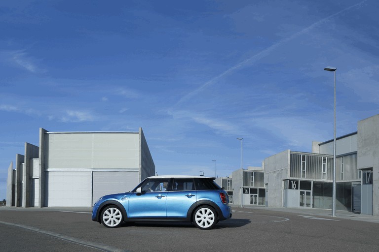 2014 Mini Cooper S 5-door 414011