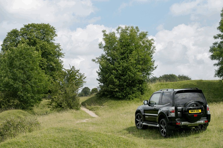 2014 Mitsubishi Shogun SWB Barbarian 415910