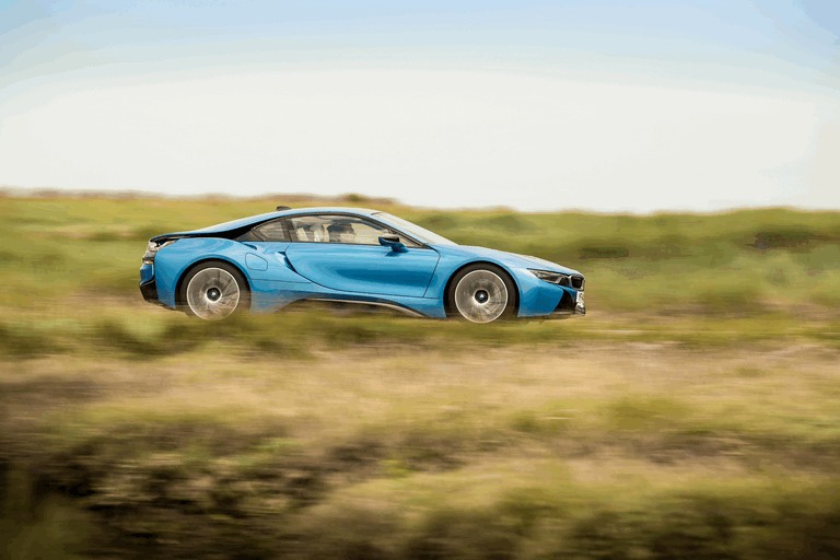 2014 BMW i8 - UK version #416381 - Best quality free high resolution car images - mad4wheels