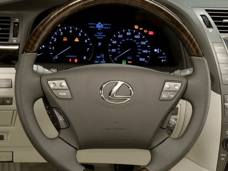 2007 Lexus LS460 222277