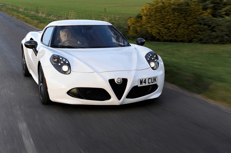 2015 Alfa Romeo 4C - UK version 422425