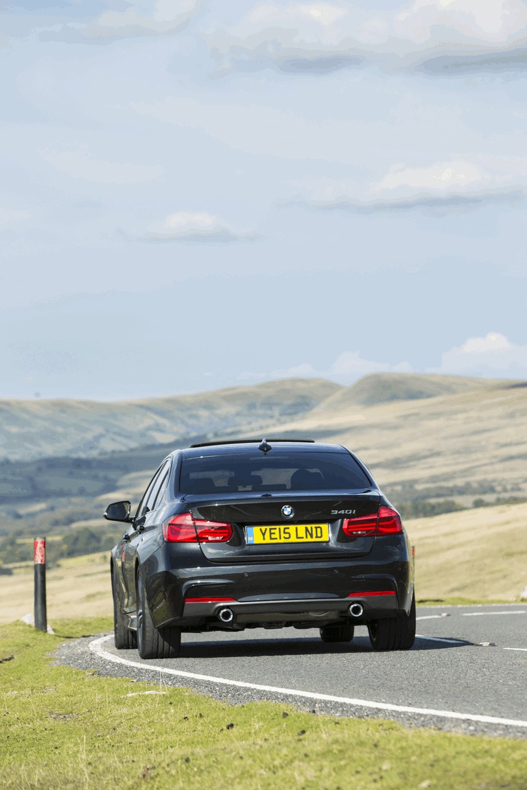 2015 BMW 340i M Sport Saloon - UK version 431357