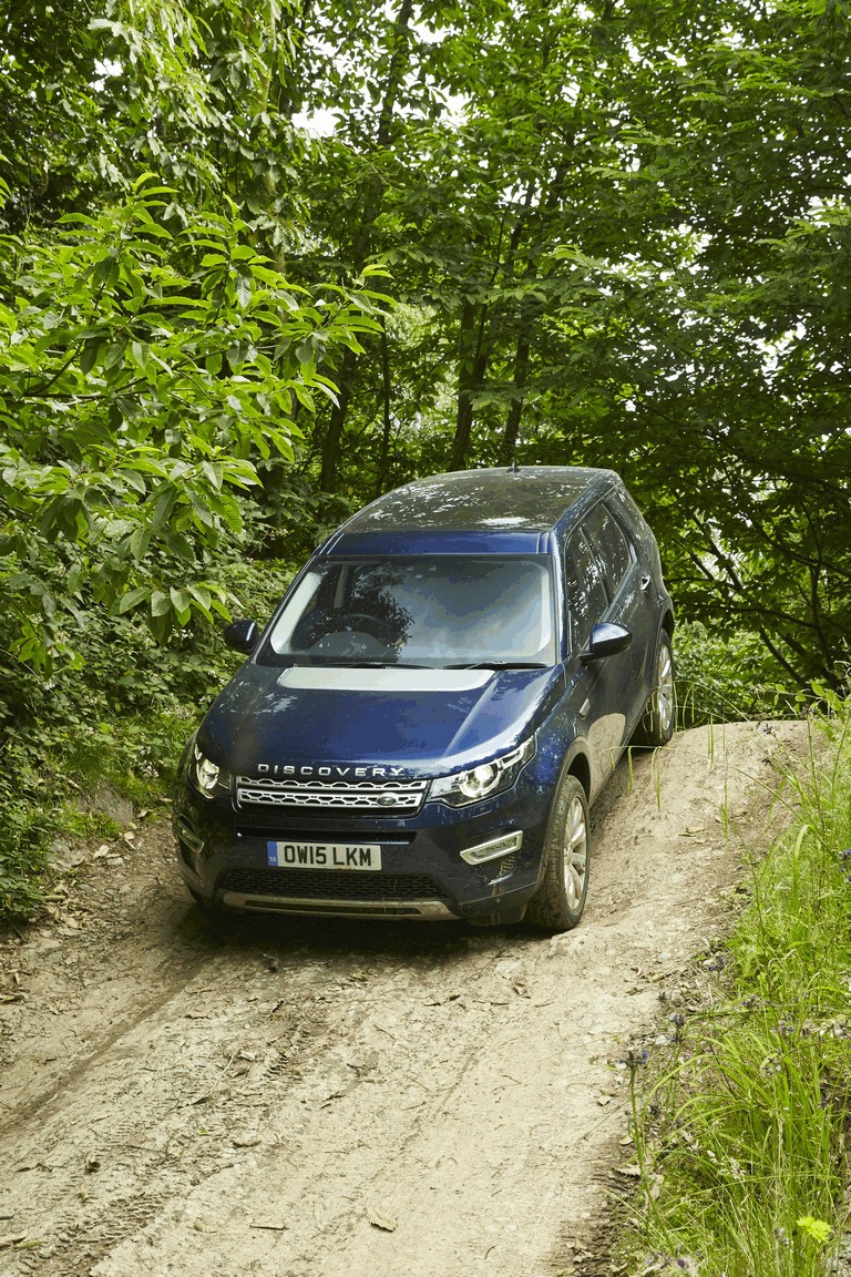 2015 Land Rover Discovery Sport HSE Luxury - UK version ...