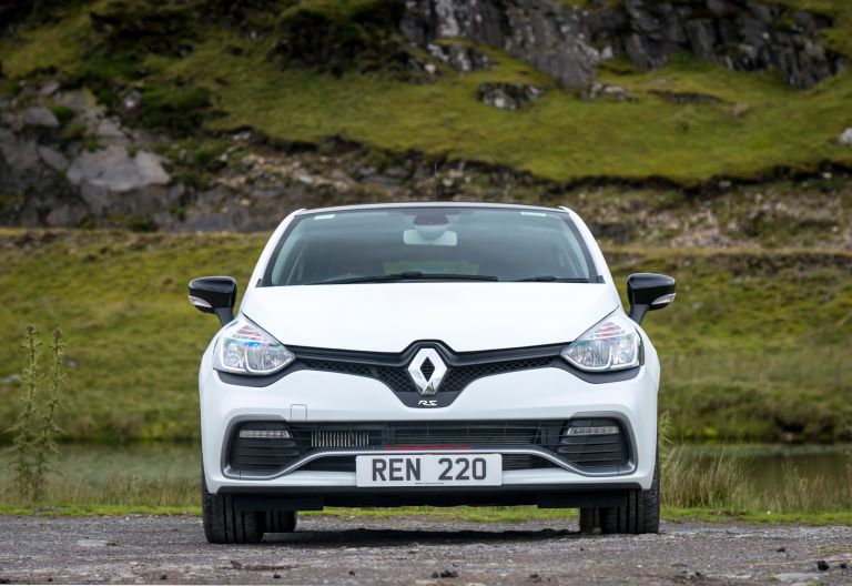 2015 Renault Clio RS 220 Trophy - UK version 528085