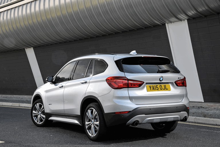 2015 BMW X1 20d Sport - UK version 434251