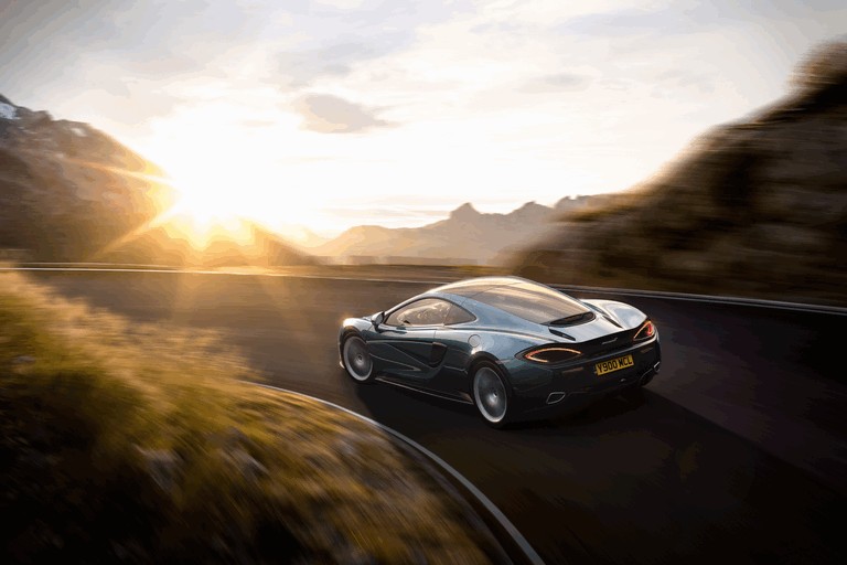 2016 McLaren 570GT 472599