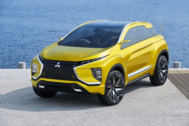 2016 Mitsubishi eX concept 444446