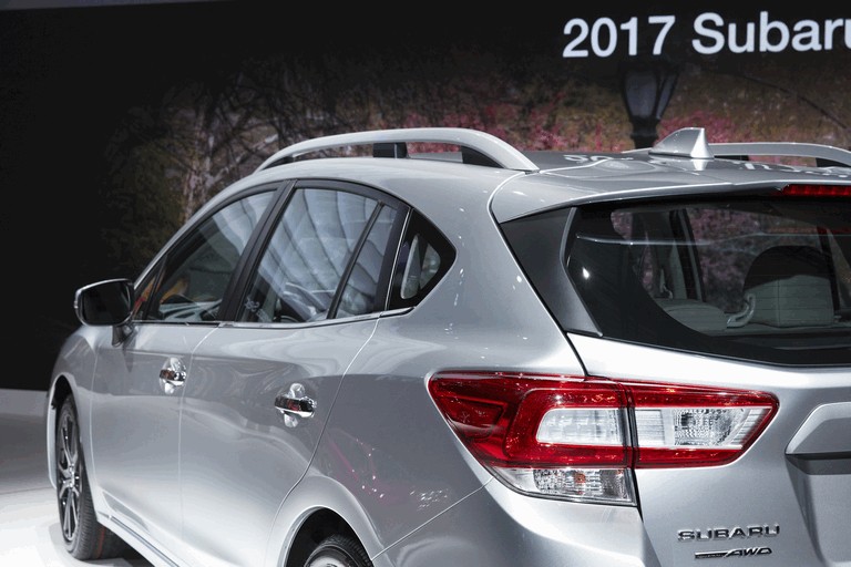 2017 Subaru Impreza 5-door - USA version 450267