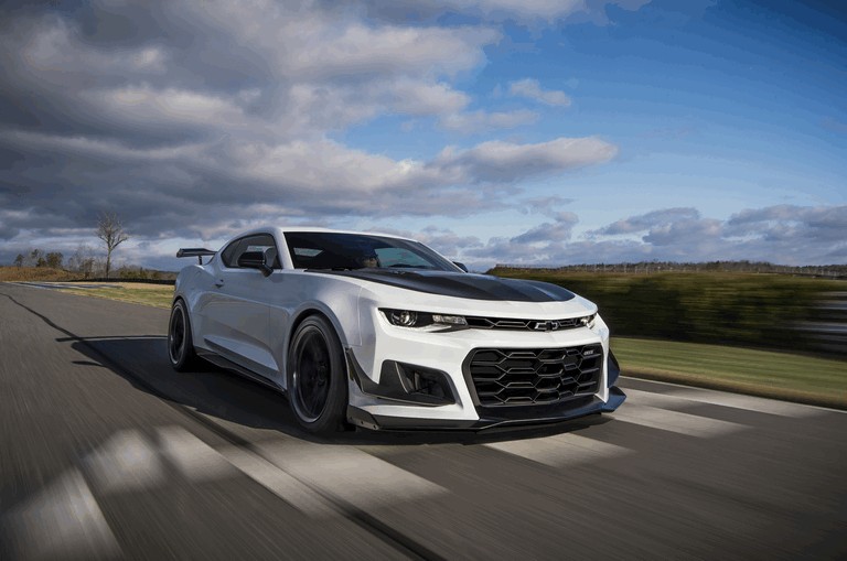 2018 Chevrolet Camaro ZL1 1LE 460413