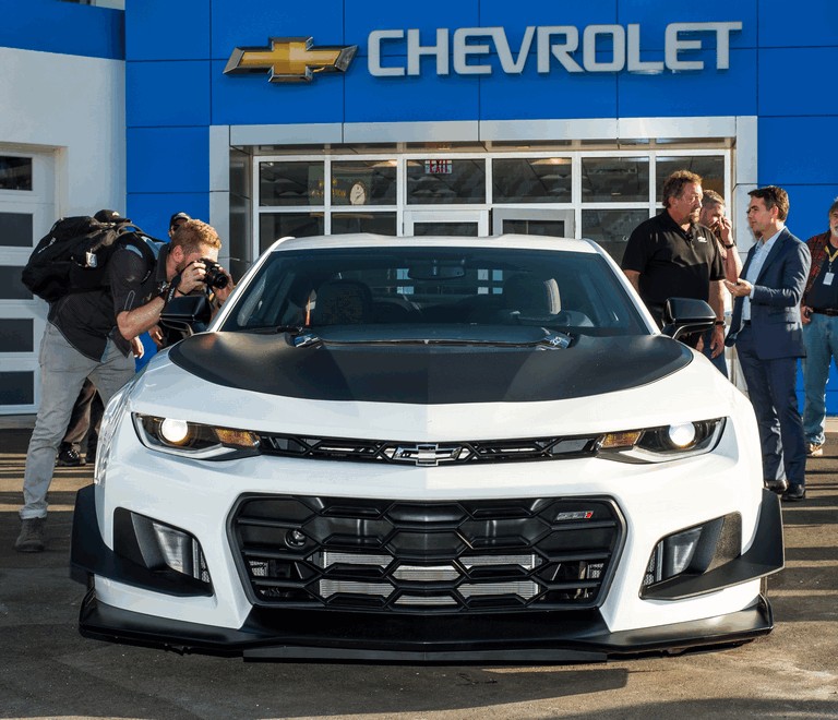 2018 Chevrolet Camaro ZL1 1LE 460423