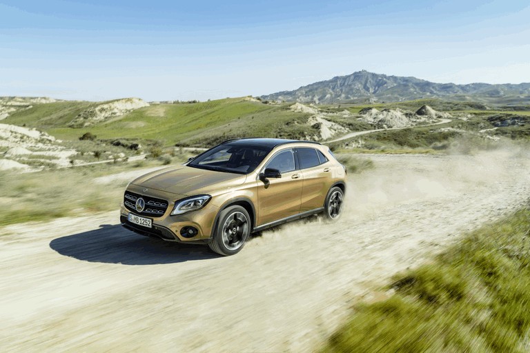 2018 Mercedes-Benz GLA 250 460481