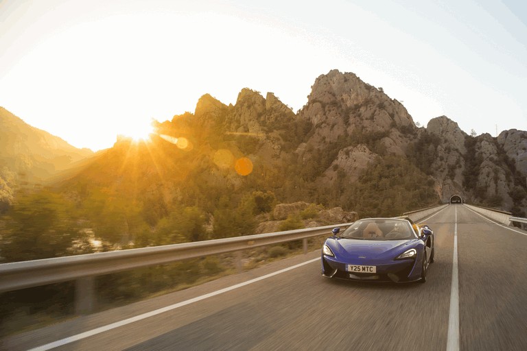 2017 McLaren 570S Spider 472902