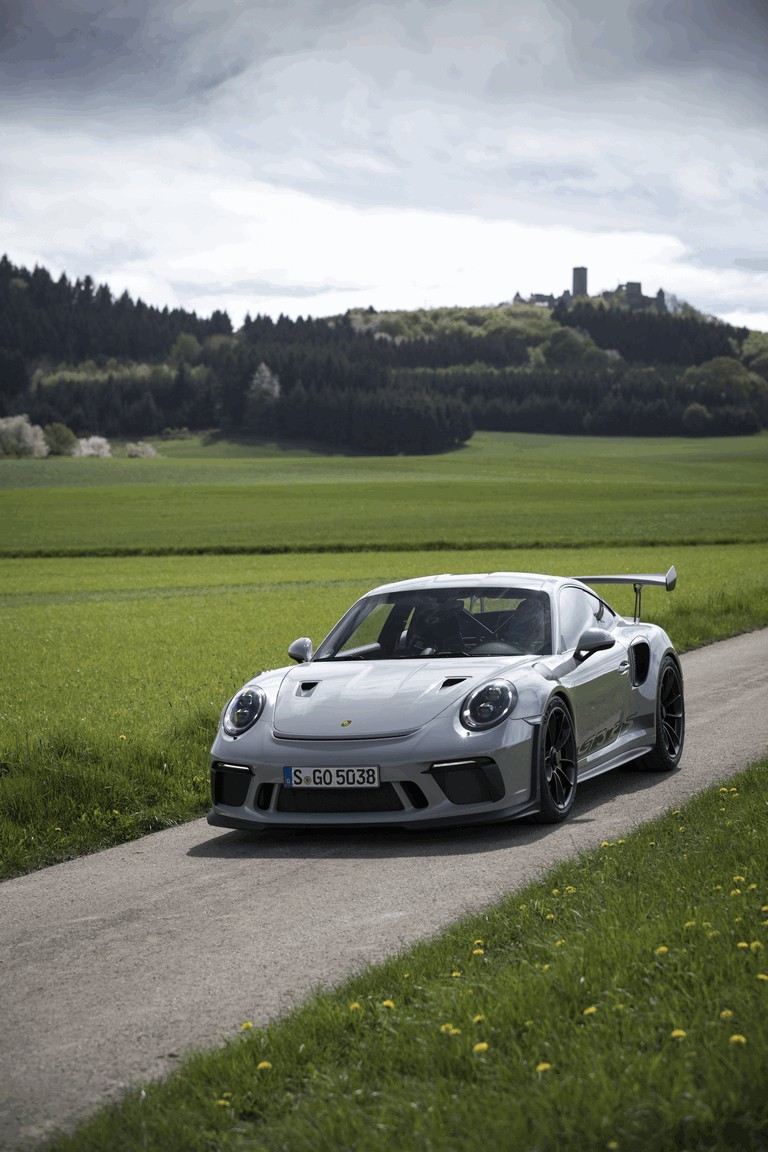 Porsche 911 gt3 RS White