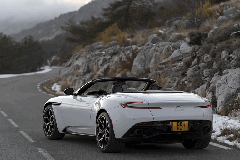 2018 Aston Martin DB11 Volante 493654