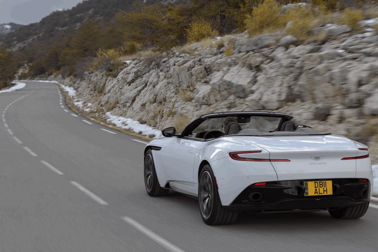 2018 Aston Martin DB11 Volante 493657