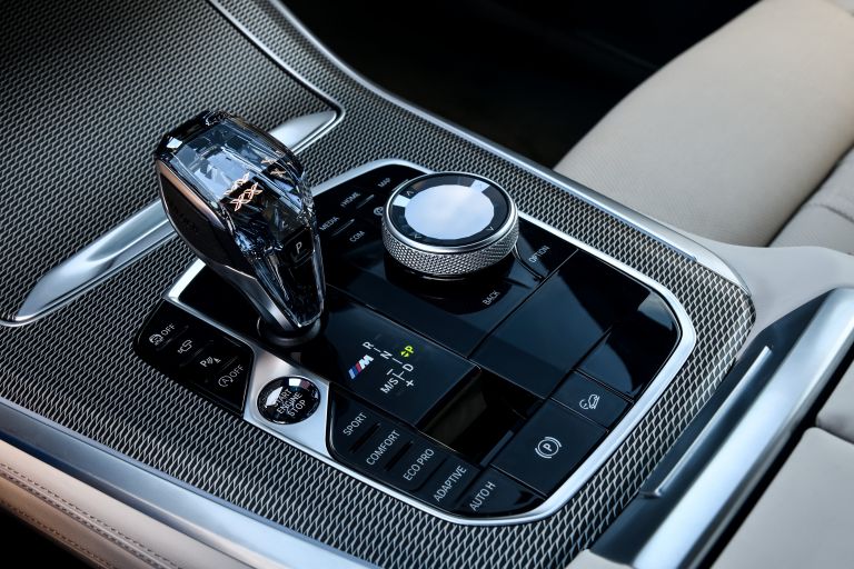 2019 BMW X5 ( G05 ) M50d - Free high resolution car images