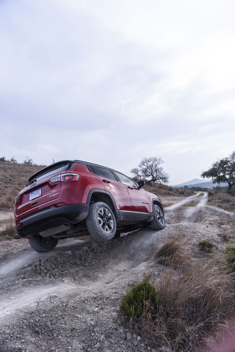 2019 Jeep Compass 521820