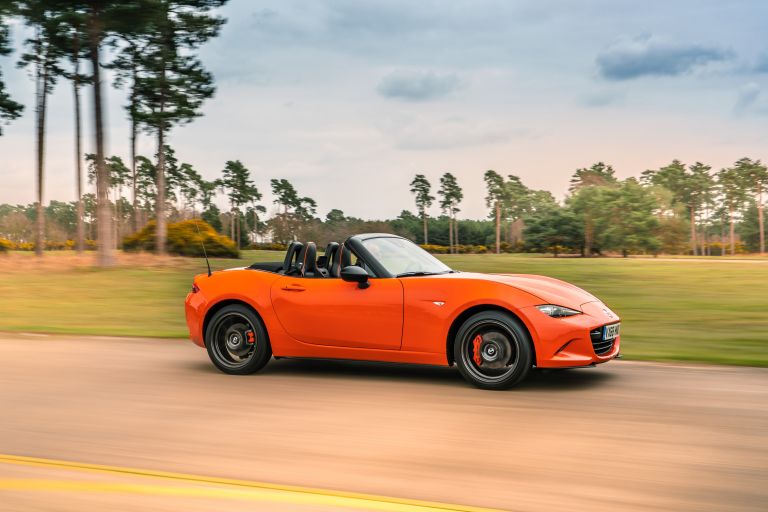 2019 Mazda MX-5 30th Anniversary Edition 553000