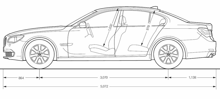 Габариты бмв. BMW f02 Габаритные Размеры. БМВ 750 габариты. Габариты БМВ 750 Лонг. Габариты БМВ 760 Лонг.