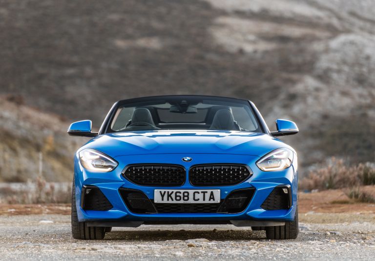 19 Bmw Z4 G29 Sdrive i Uk Version Free High Resolution Car Images