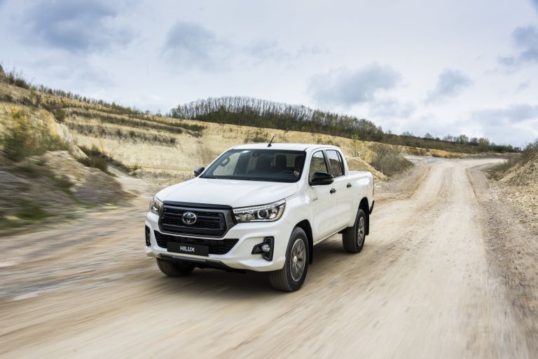 2019 Toyota Hilux special edition 543910